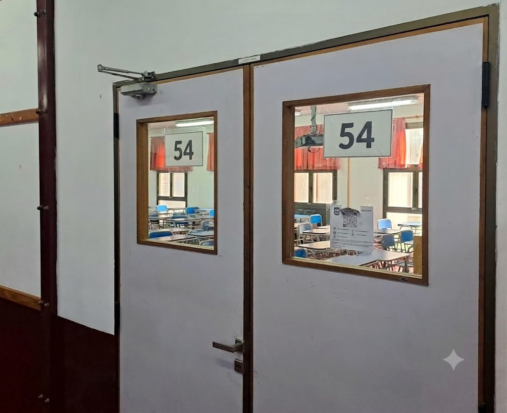 Puerta del Aula